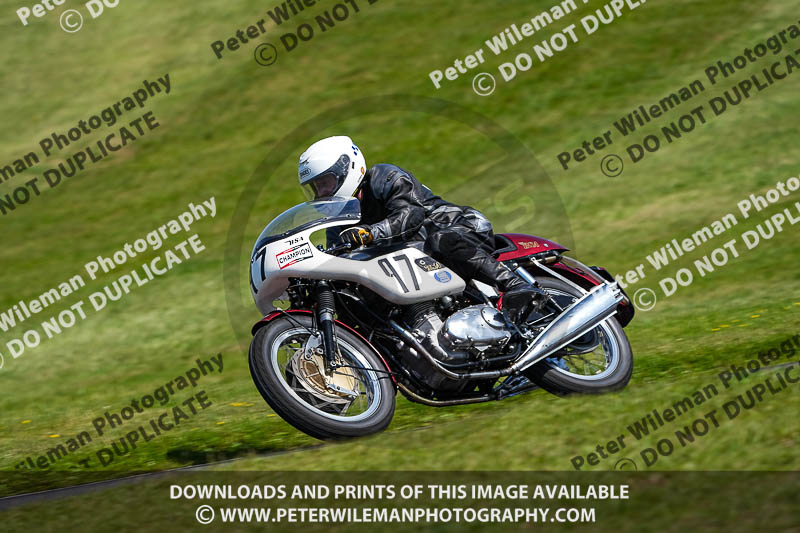 Vintage motorcycle club;eventdigitalimages;mallory park;mallory park trackday photographs;no limits trackdays;peter wileman photography;trackday digital images;trackday photos;vmcc festival 1000 bikes photographs